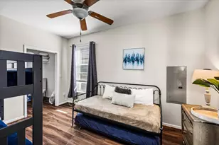 1223 Avenue M, Galveston, TX 77550 - Photo 18