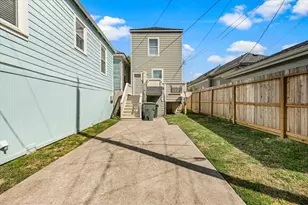 1223 Avenue M, Galveston, TX 77550 - Photo 34