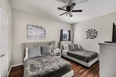 1223 Avenue M, Galveston, TX 77550 - Photo 28