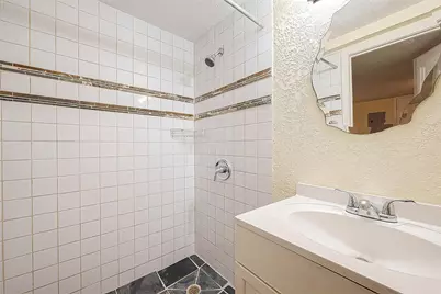 5009 N Main Street, Houston, TX 77009 - Photo 20