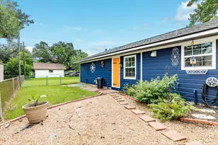 331 Redwood St, Lake Jackson, TX 77566 - Photo 22
