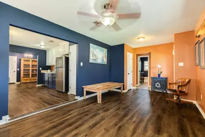 331 Redwood Street, Lake Jackson, TX 77566 - Photo 8