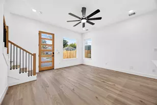 4633 Mallow St, Houston, TX 77051 - Photo 4