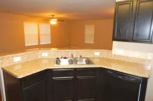 847 Darbydale Crossing Ln, Houston, TX 77090 - Photo 2