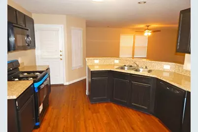 847 Darbydale Crossing Lane, Houston, TX 77090 - Photo 4
