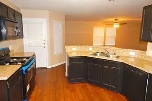 847 Darbydale Crossing Ln, Houston, TX 77090 - Photo 4