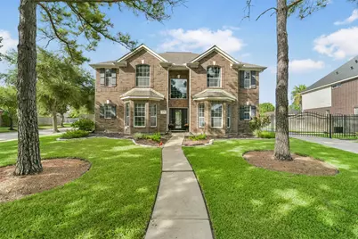 15730 Lake Loop Drive, Cypress, TX 77433 - Photo 40