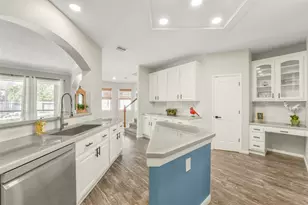 15730 Lake Loop Dr, Cypress, TX 77433 - Photo 16