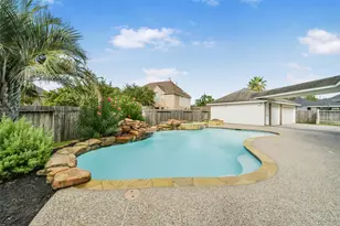 15730 Lake Loop Dr, Cypress, TX 77433 - Photo 44