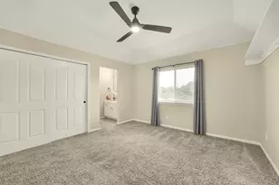 15730 Lake Loop Dr, Cypress, TX 77433 - Photo 32