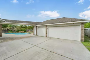 15730 Lake Loop Dr, Cypress, TX 77433 - Photo 42