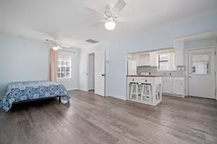 1606 Rosenberg St, Galveston, TX 77550 - Photo 26