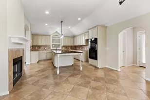 6100 Whitetail Ln, Bryan, TX 77808 - Photo 10