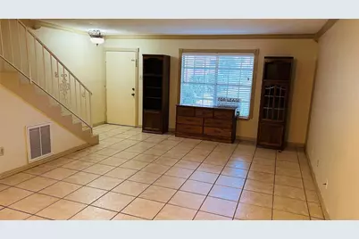 7600 Burgoyne Road #115, Houston, TX 77063 - Photo 4