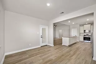 2106 Tioga Vw Dr, Rosharon, TX 77583 - Photo 4