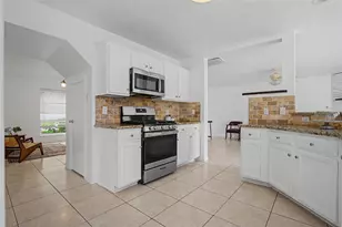 16227 Affirmed Way, Friendswood, TX 77546 - Photo 10