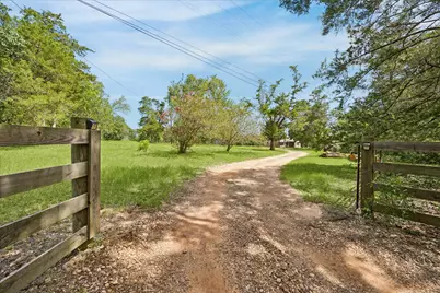 10032 Highway 105, Brenham, TX 77833 - Photo 6