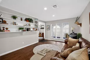 11735 Glenway Dr, Houston, TX 77070 - Photo 16