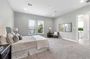 8411 Hempstead Rd, Houston, TX 77008 - Photo 16