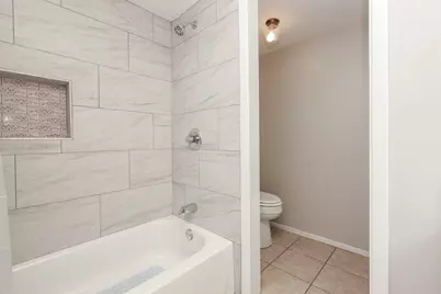 11938 Paramount Lane, Houston, TX 77067 - Photo 16