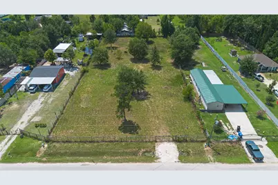 2425 County Road 3479B, Cleveland, TX 77327 - Photo 2