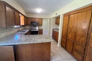 25587 White Oak Ln, Splendora, TX 77372 - Photo 4