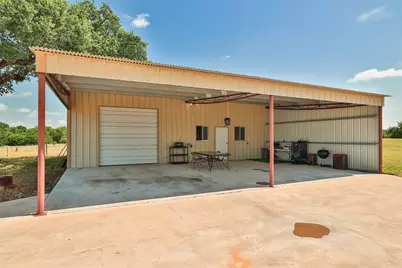 1601 Babylon Lane, Schulenburg, TX 78956 - Photo 34