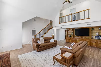 310 Pecan Loop Drive, Baytown, TX 77523 - Photo 10