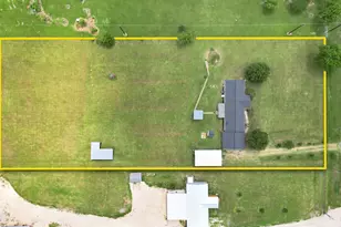 37038 Bell Rd, Waller, TX 77484 - Photo 2