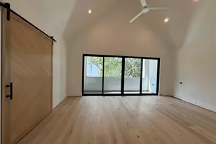 3746 Childress St St, Houston, TX 77005 - Photo 8