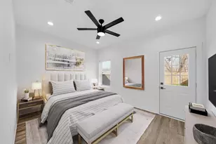 8402 Double Ave, Houston, TX 77088 - Photo 14