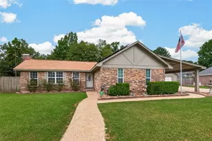 111 Texarkana Dr, Magnolia, TX 77354 - Photo 1