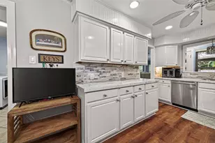 111 Texarkana Dr, Magnolia, TX 77354 - Photo 12
