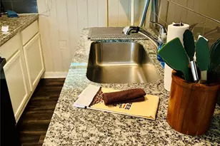 4210 Ennis St, Houston, TX 77004 - Photo 14