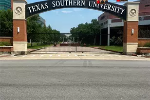 4210 Ennis St, Houston, TX 77004 - Photo 2