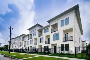 3917 Rose St, Houston, TX 77007 - Photo 2