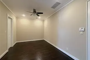 3917 Rose St, Houston, TX 77007 - Photo 10