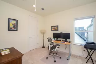 8745 Park Kolbe Ln, Houston, TX 77080 - Photo 26