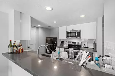 12633 Memorial Drive #132, Houston, TX 77024 - Photo 16