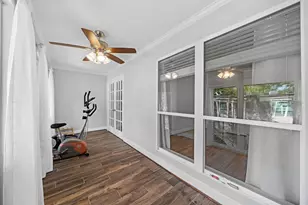 12633 Memorial Dr, Houston, TX 77024 - Photo 8