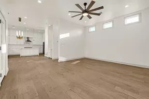 5619 Val Verde St, Houston, TX 77057 - Photo 16