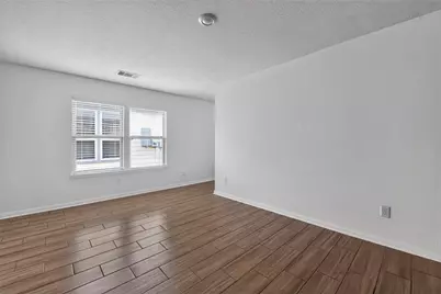 6014 Wakanda Lane, Houston, TX 77048 - Photo 10