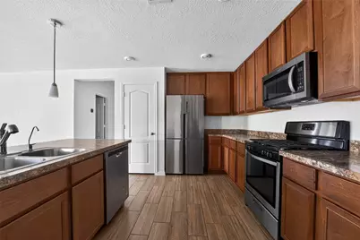 6014 Wakanda Lane, Houston, TX 77048 - Photo 4