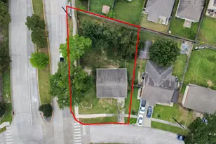 10603 Thorncliff Dr, Humble, TX 77396 - Photo 4