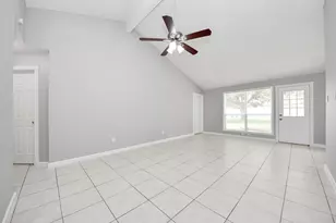 10603 Thorncliff Dr, Humble, TX 77396 - Photo 6