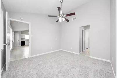10603 Thorncliff Drive, Humble, TX 77396 - Photo 14