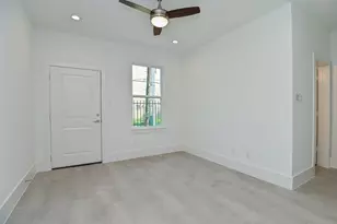 4317 Koehler St, Houston, TX 77007 - Photo 8