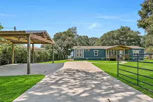280 Nugent Dr, Livingston, TX 77351 - Photo 8
