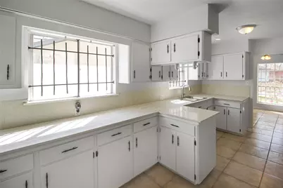 10322 Nold Drive, Houston, TX 77016 - Photo 4