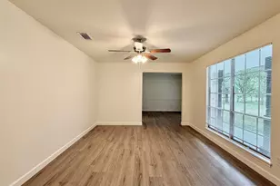 2043 Cherry Laurel Dr, Spring, TX 77386 - Photo 6